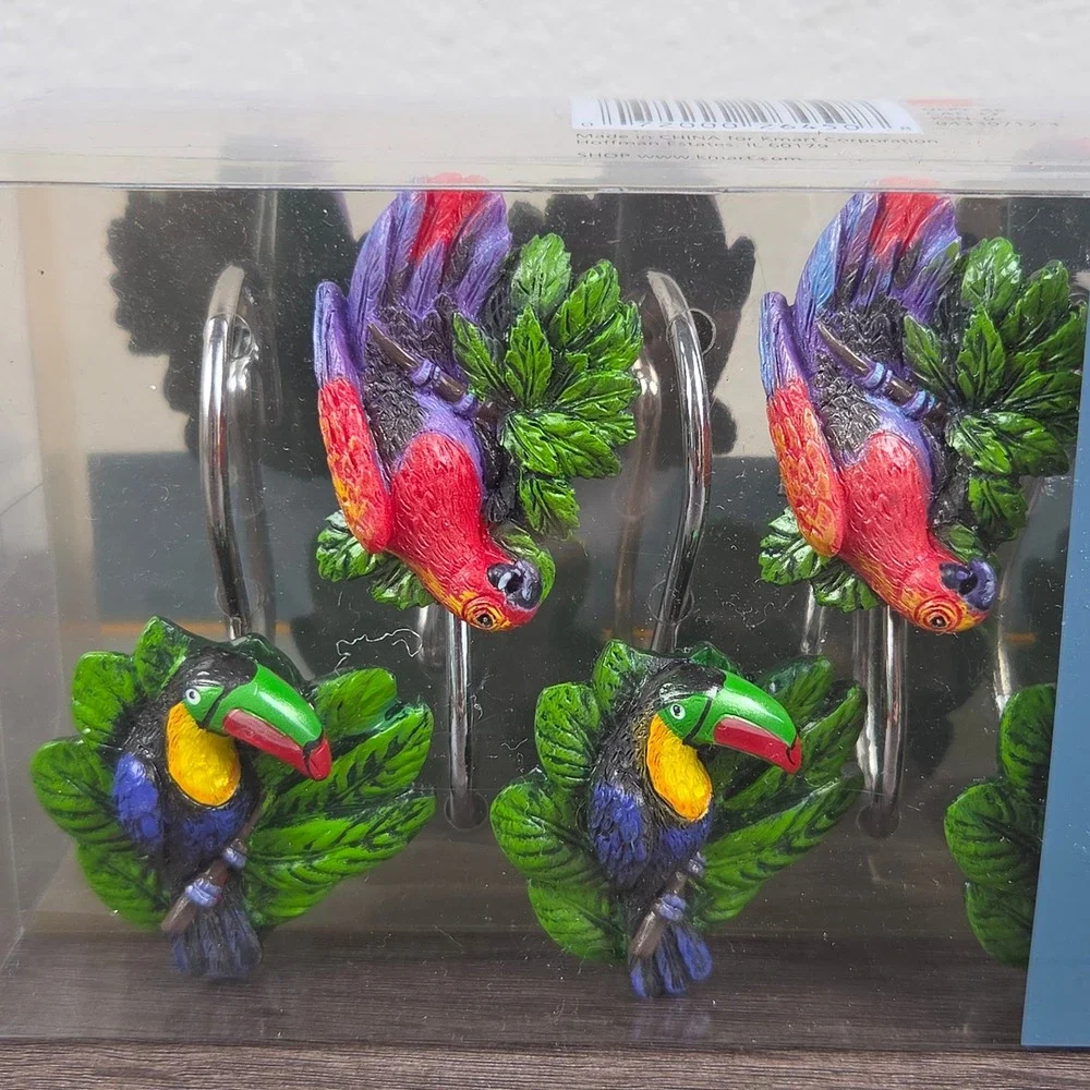 Vintage NOS Rainforest Shower Curtain Hooks Parrot Toucan Set of 12 Tropical